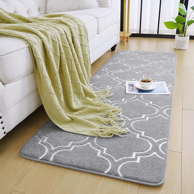 Chicrug Shag Geometric Modern Runner Rug for Bedroom, 2x6 Feet Memory Foam Indoor Hallway Runner Carpet, Fluffy Rug for Living Room Bedside Room Decor for Family, Grey/White