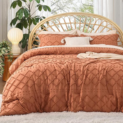 Bedsure Queen Comforter Set - Pumpkin Comforter, Boho Tufted Shabby Chic Bedding Comforter Set, 3 Pieces Vintage Farmhouse Bed Set for All Seasons, Fluffy Soft Bedding Set with 2 Pillow Shams