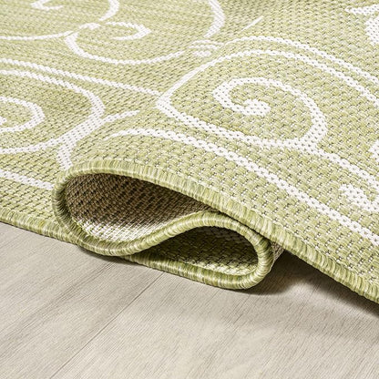 JONATHAN Y Vintage Filigree Indoor Outdoor Runner Rug 2X10 Green/Cream, Charleston Textured Weave for Backyard, Patio, Porch, Easy-Cleaning, High Traffic, Pet-Friendly, Non-Shedding (SMB106H-210)