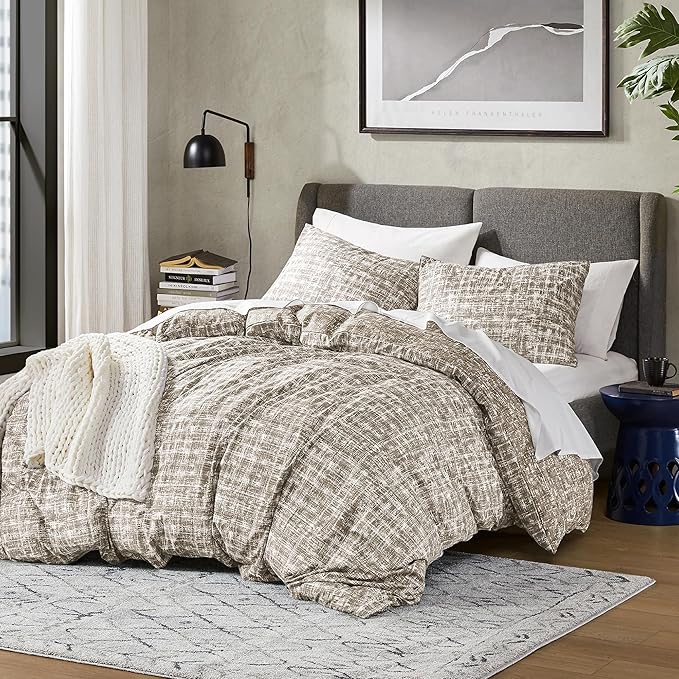 Hyde Lane Full/Queen Comforter Set, Taupe Boho Modern Aesthetic Soft Bedding, Plaid Lines Pattern Neutral Bed Sets for All Season, 3 Pieces includes 1 Comforter, 2 Shams (90"x 90")