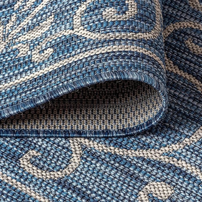 JONATHAN Y Vintage Filigree Indoor Outdoor Area Rug 5X8 Navy/Gray, Charleston Textured Weave for Backyard, Patio, Porch, Easy-Cleaning, High Traffic, Pet-Friendly, Non-Shedding (SMB106D-5)