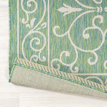 JONATHAN Y Vintage Filigree Indoor Outdoor Round Area Rug 5 Ft Green/Ivory, Charleston Textured Weave for Backyard, Patio, Porch, Easy-Cleaning, High Traffic, Pet-Friendly, Non-Shedding (SMB106K-5R)