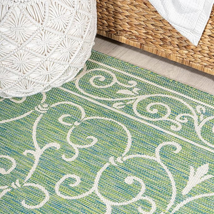JONATHAN Y Vintage Filigree Indoor Outdoor Round Area Rug 5 Ft Green/Ivory, Charleston Textured Weave for Backyard, Patio, Porch, Easy-Cleaning, High Traffic, Pet-Friendly, Non-Shedding (SMB106K-5R)