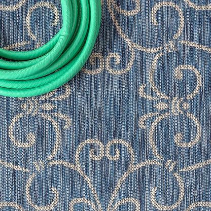 JONATHAN Y Vintage Filigree Indoor Outdoor Round Area Rug 5 Ft Navy/Gray, Charleston Textured Weave for Backyard, Patio, Porch, Easy-Cleaning, High Traffic, Pet-Friendly, Non-Shedding (SMB106D-5R)
